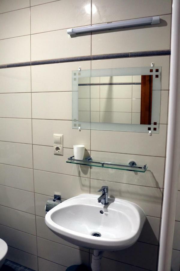 Soerpatika Vendeghaz Hotel Badacsonytomaj Buitenkant foto