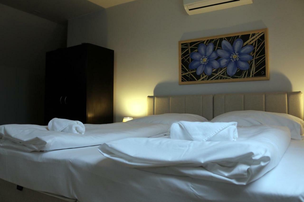 Soerpatika Vendeghaz Hotel Badacsonytomaj Buitenkant foto
